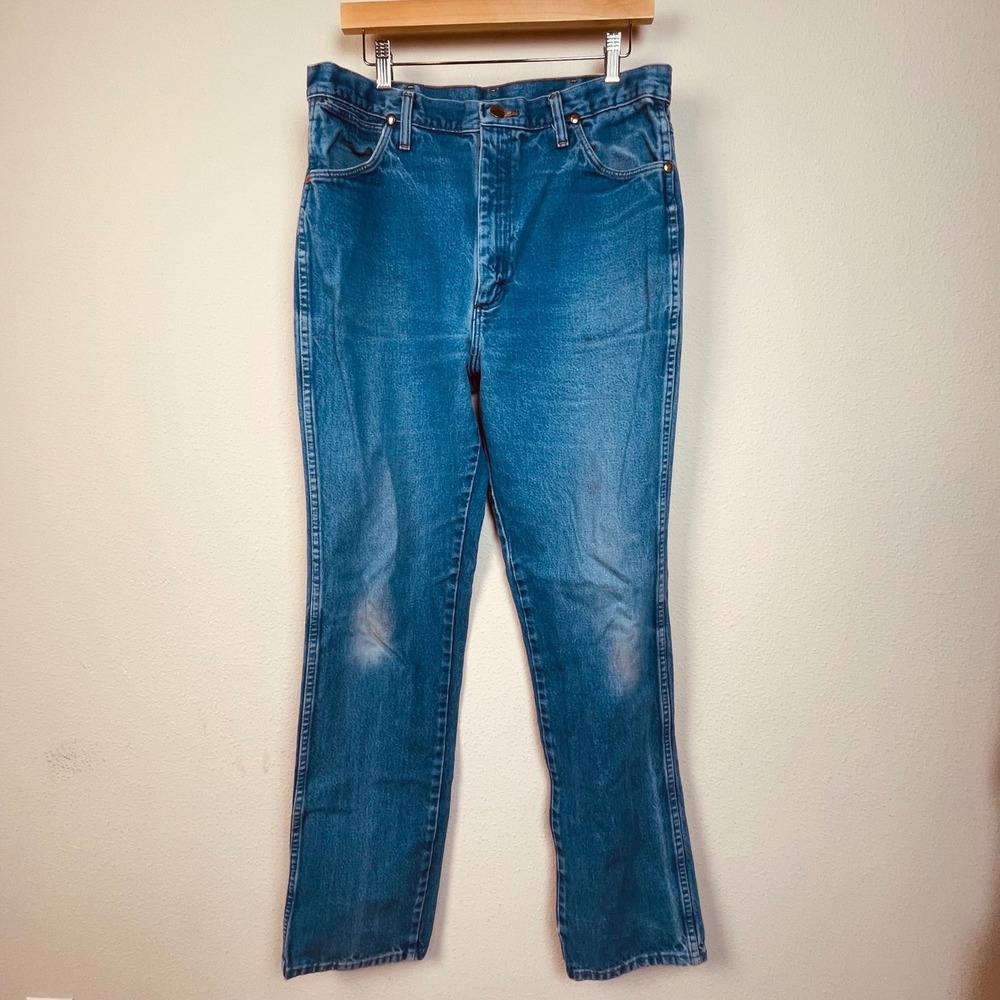 Wrangler Mens Jeans Blue Denim Straight Leg Classic Fit Casual Pants Size 36x32